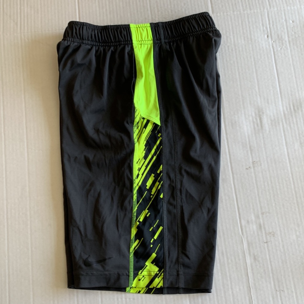 Boy M 10 12 Nike Athletic Shorts